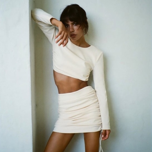 Zara Ivory Two Piece Set - Picture 1 of 3